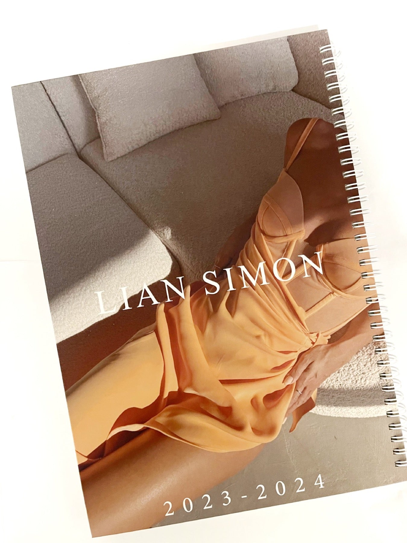 LIAN SIMON